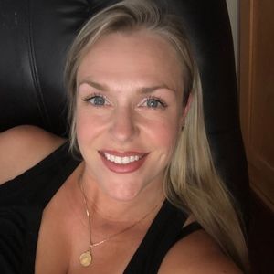 Meet your Posher, Jeninne